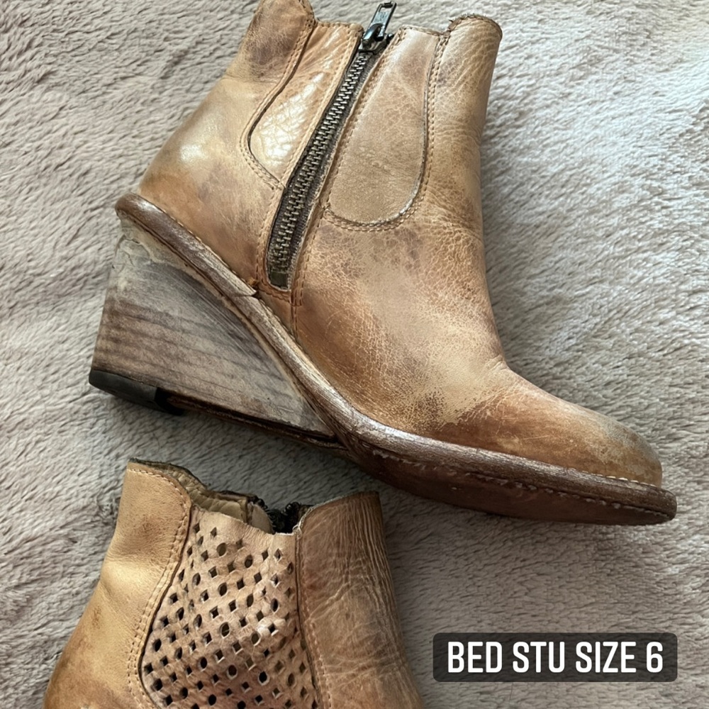 Bed Stu booties